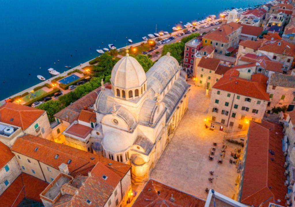 Luxury Beach Apartment W Sunset Sea Views Šibenik Exterior foto