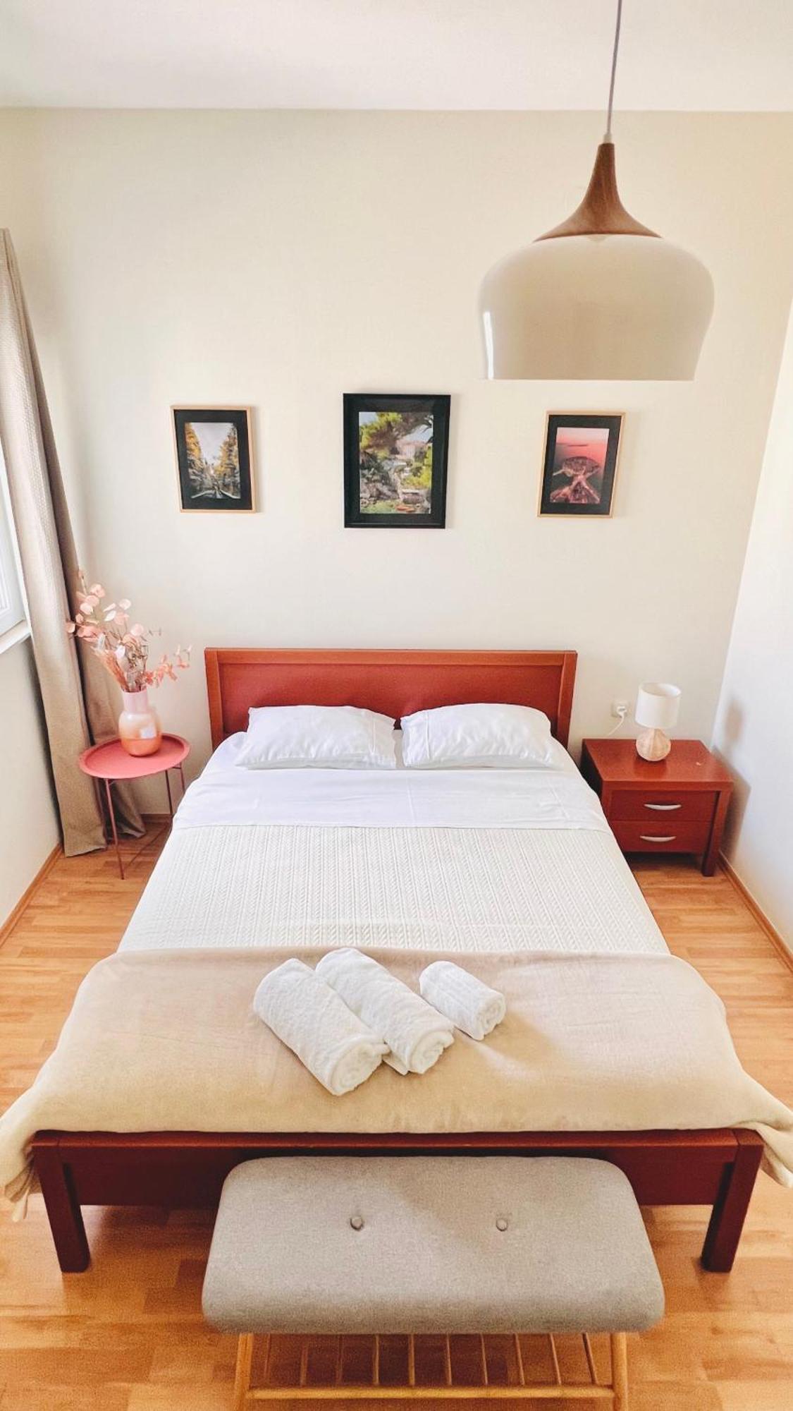 Luxury Beach Apartment W Sunset Sea Views Šibenik Exterior foto